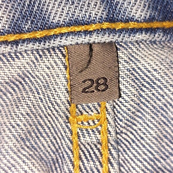 Carmar Women's Side Zip Zip Medium Wash Denim Mini Skirt Size 28 EUC - Picture 13 of 13